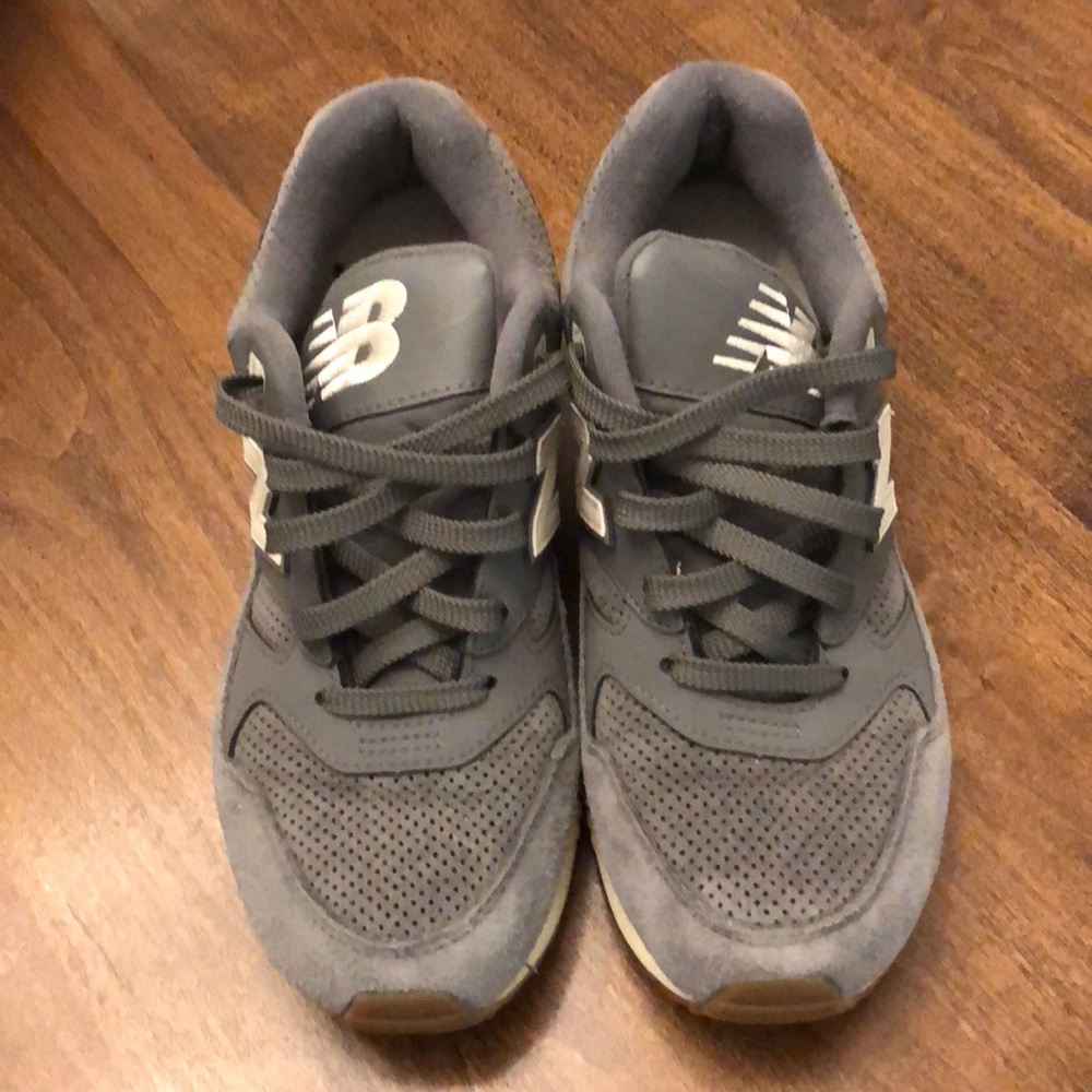 New Balance Sneakers